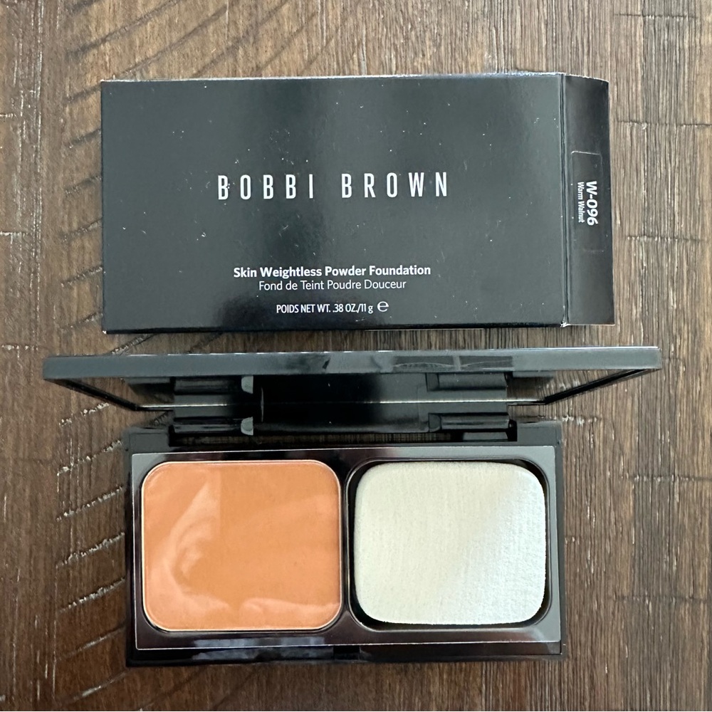 NIB Bobbi Brown Skin Weightless Power Foundation .38 oz W-096 WARM WALNUT - Picture 2 of 6